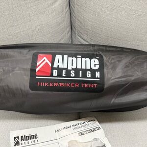 Alpine Design Gray and Black Tent